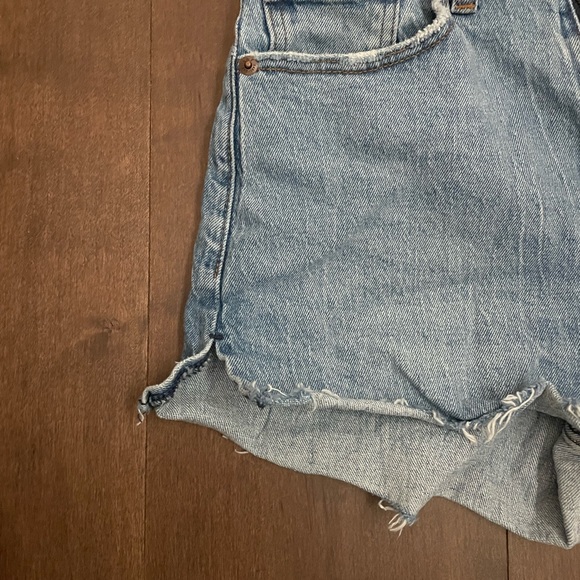 High Rise Mom Shorts - Picture 2 of 4